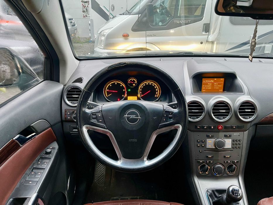 Opel ANTARA - 4x4 - Xenon - Piele - Numere valabile