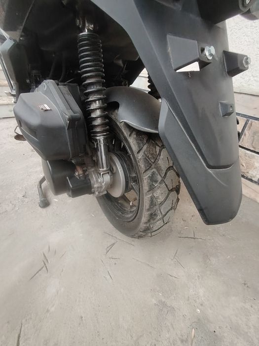 Tank skuteri kafolati bilan