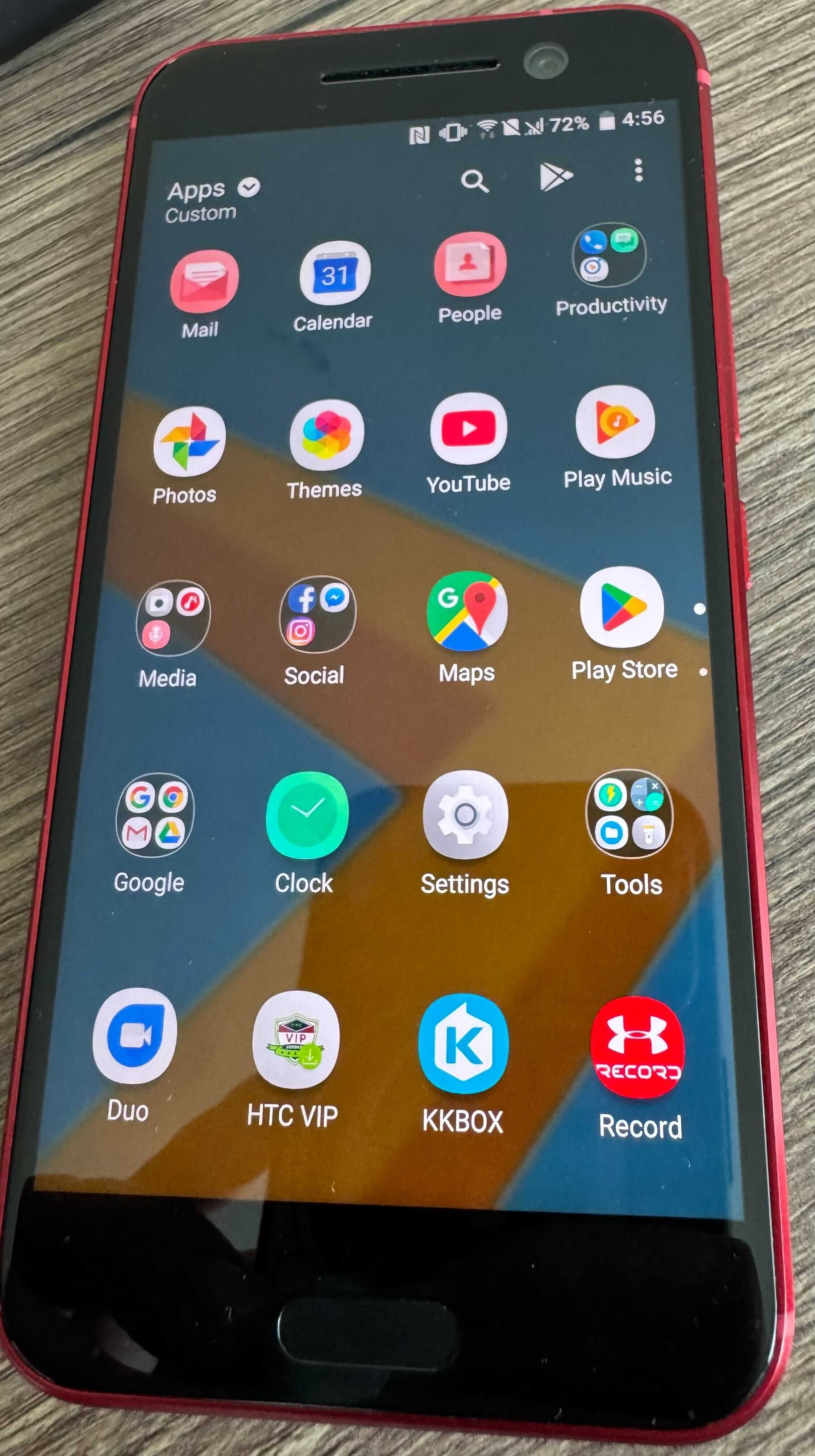 Vand telefon mobil HTC 10 rosu