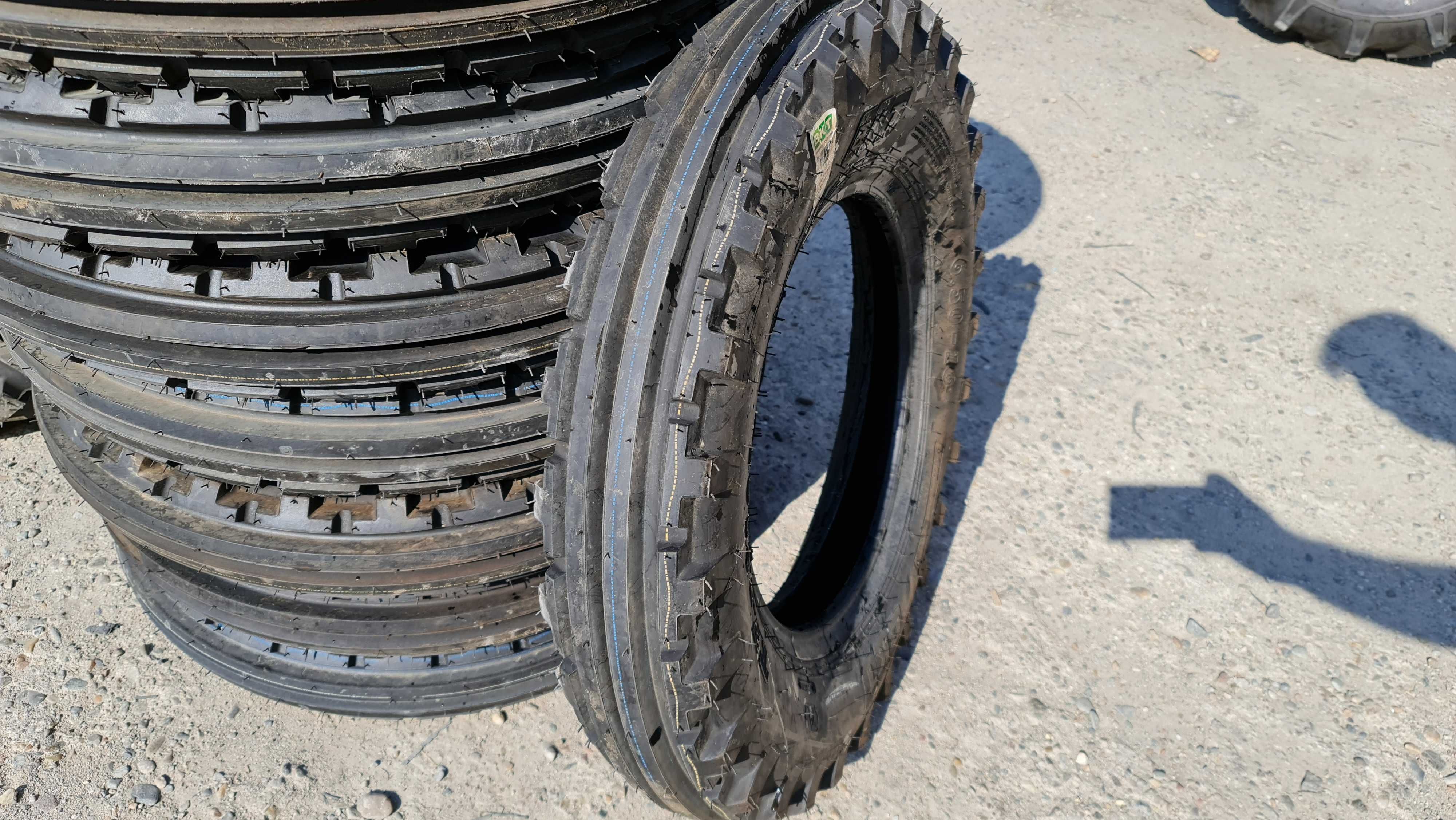 Anvelope noi 6.50-16 marca BKT cu 6PLY cauciucuri pentru TRACTOR fata