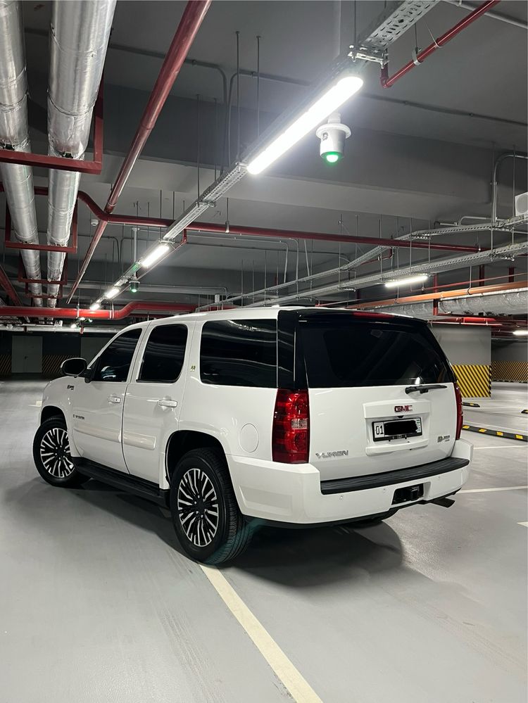Gmc yukon hybrid
