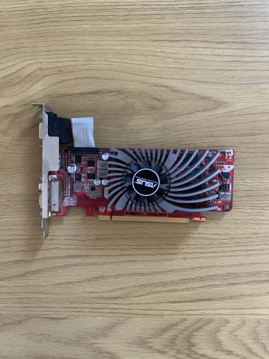 Placa video pc defectă!