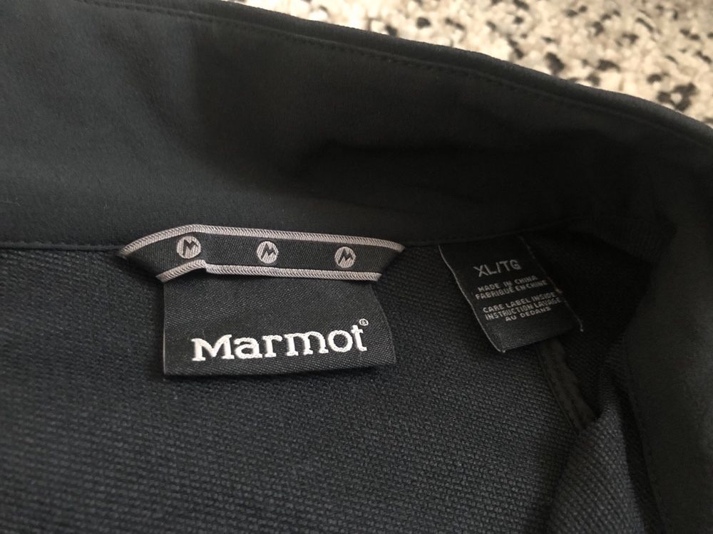 Ново дамско яке Marmot XL размер