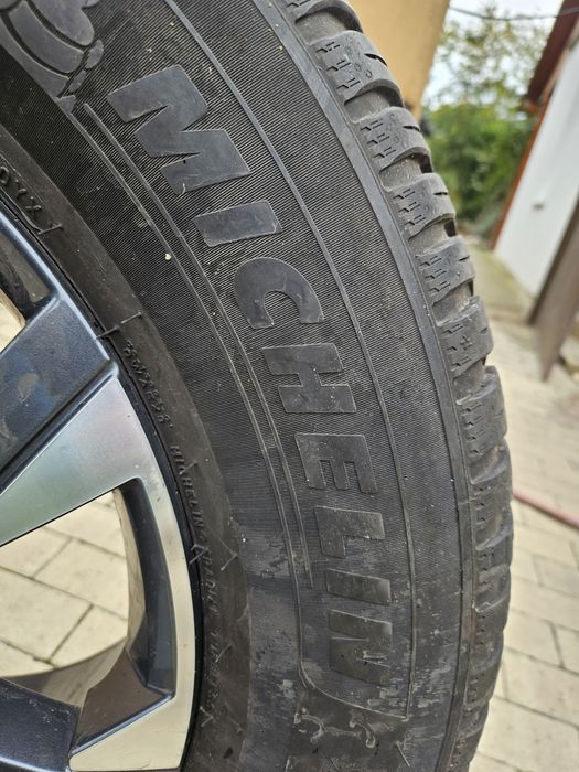 255 60 18 Allseason Michelin Crosclimate 2 SUV Noi
