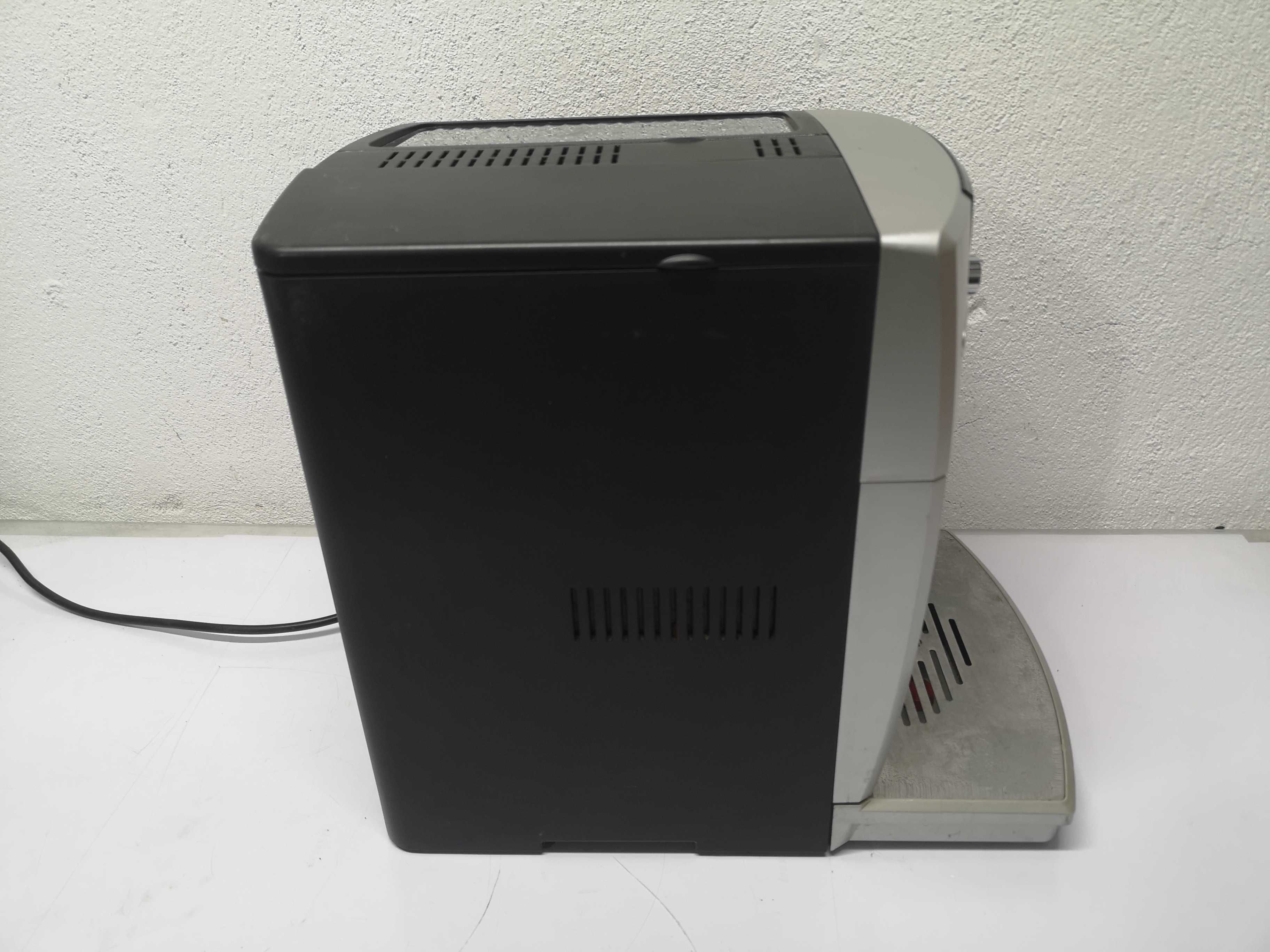 Кафемашина -  Delonghi Magnifica