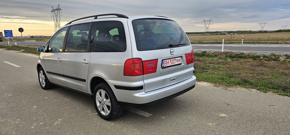 SEAT Alhambra 1.9 tdi 4x4 Xenon FULL ca si Sharan