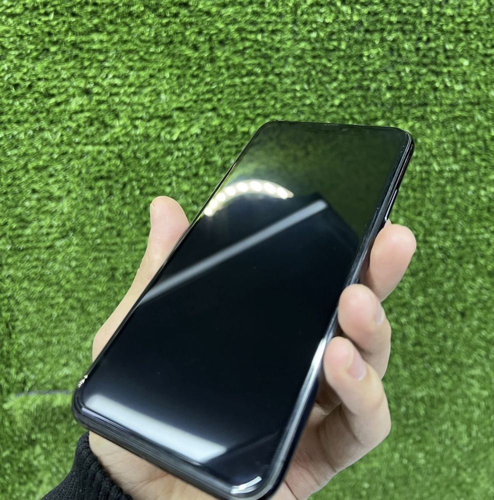 Iphone 11 pro max 64 lik