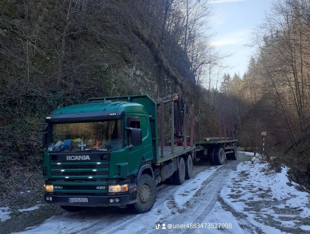Camion forestier Scania 6×4