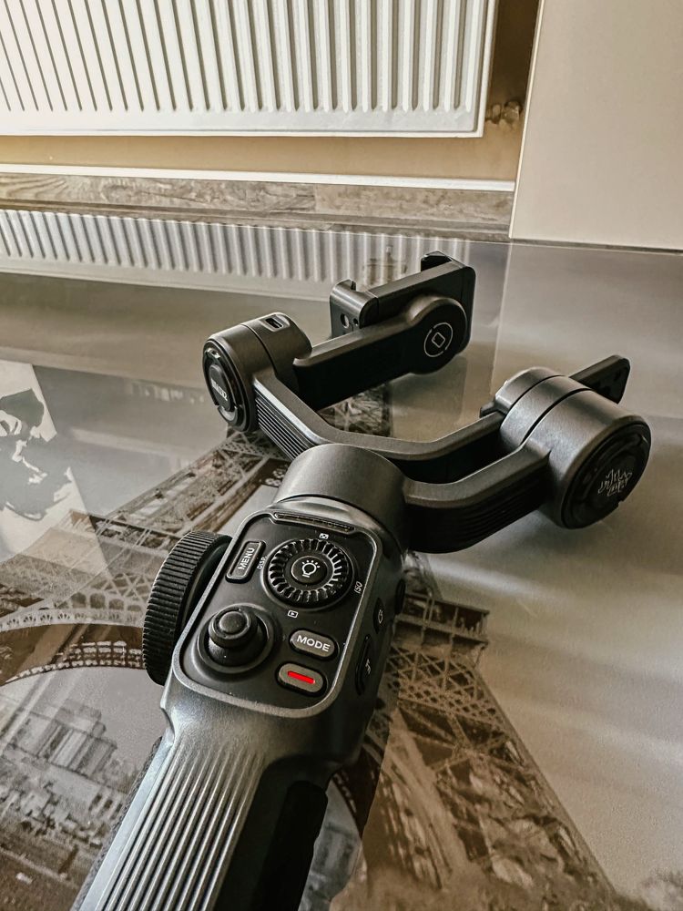Stabilizator Zhiyun Smooth 5