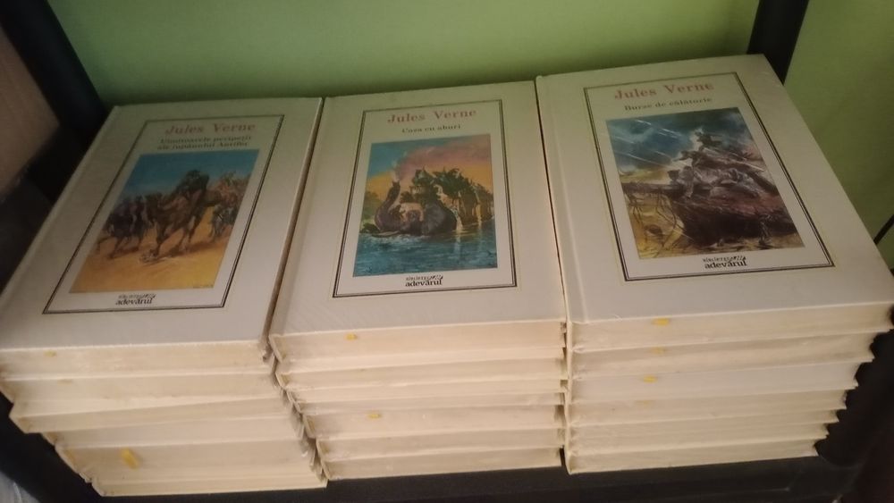 Colecţie Jules Verne 40 bucaţi.