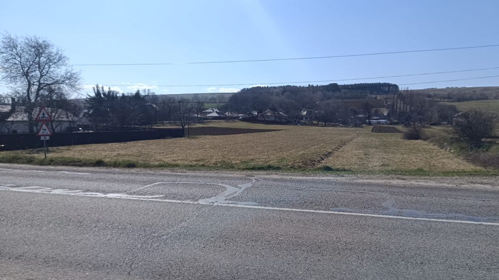 Teren Bodești intravilan la DN lângă peco Elcora 4589 mp