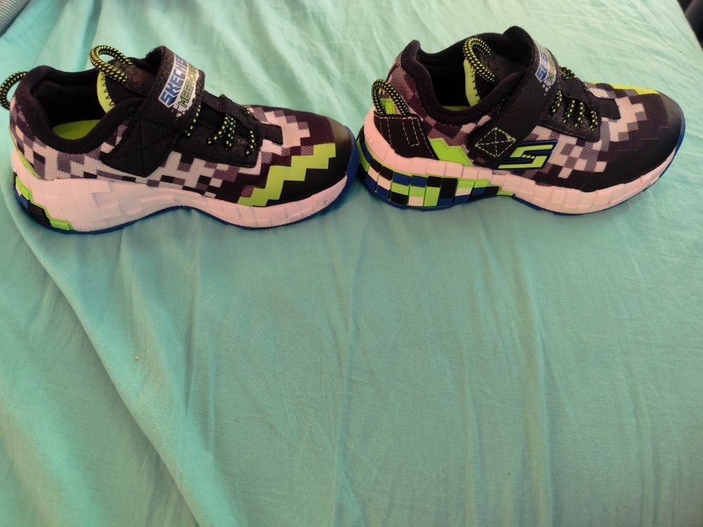Детски маратонки SKECHERS