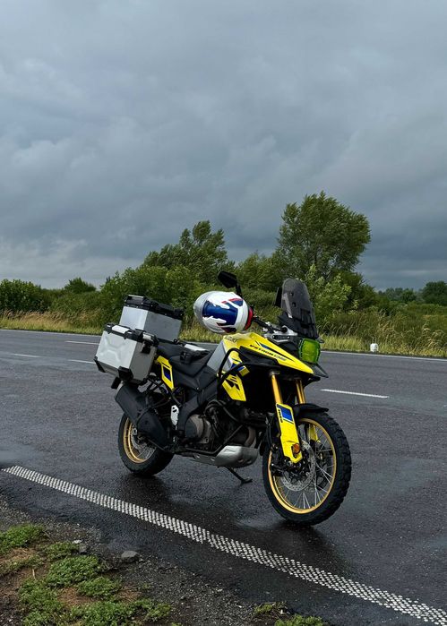 Suzuki Vstrom DL 1050 DE
