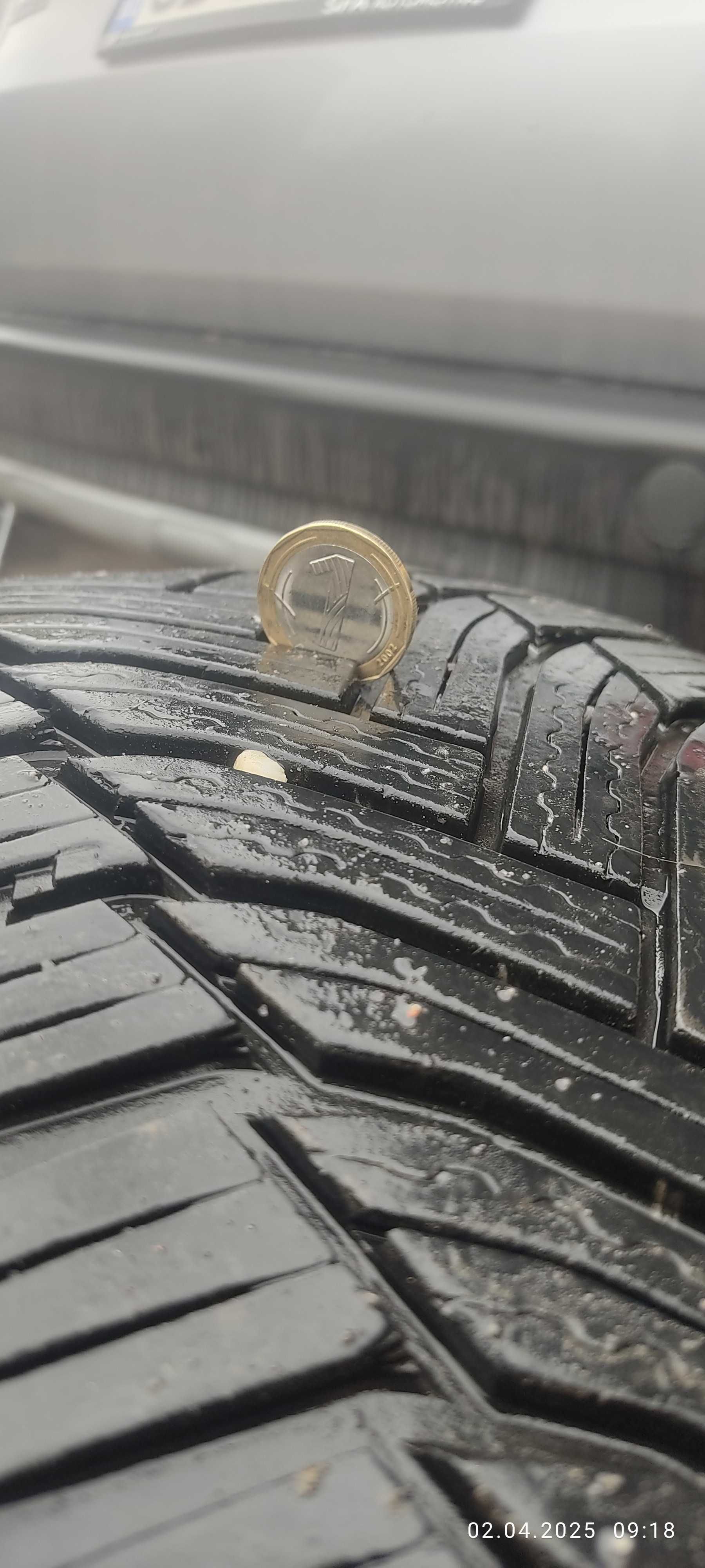 Michelin alpin 6. 205/55 16.Цената е за комплект от 4 броя.