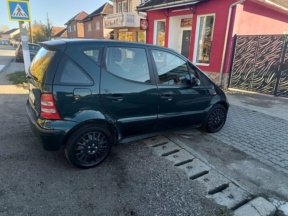 Vând Mercedes A class 1.4 benzina