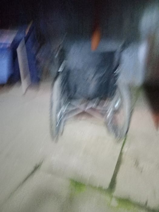 Cărucior pentru persoane cu handicap