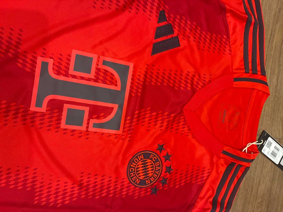 Нови оригинални екипи на Байерн Мюнхен различни размери и модели