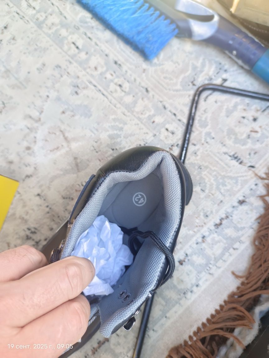 Продам ботинки рабочие