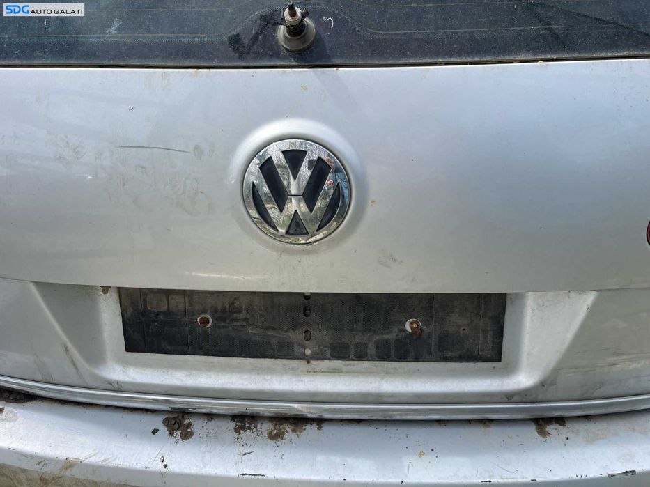 Hayon Haion Portbagaj Dezechipat Culoare LA7W cu Defect Volkswagen Passat B6 Break Combi 2005 - 2010 [B4021]
