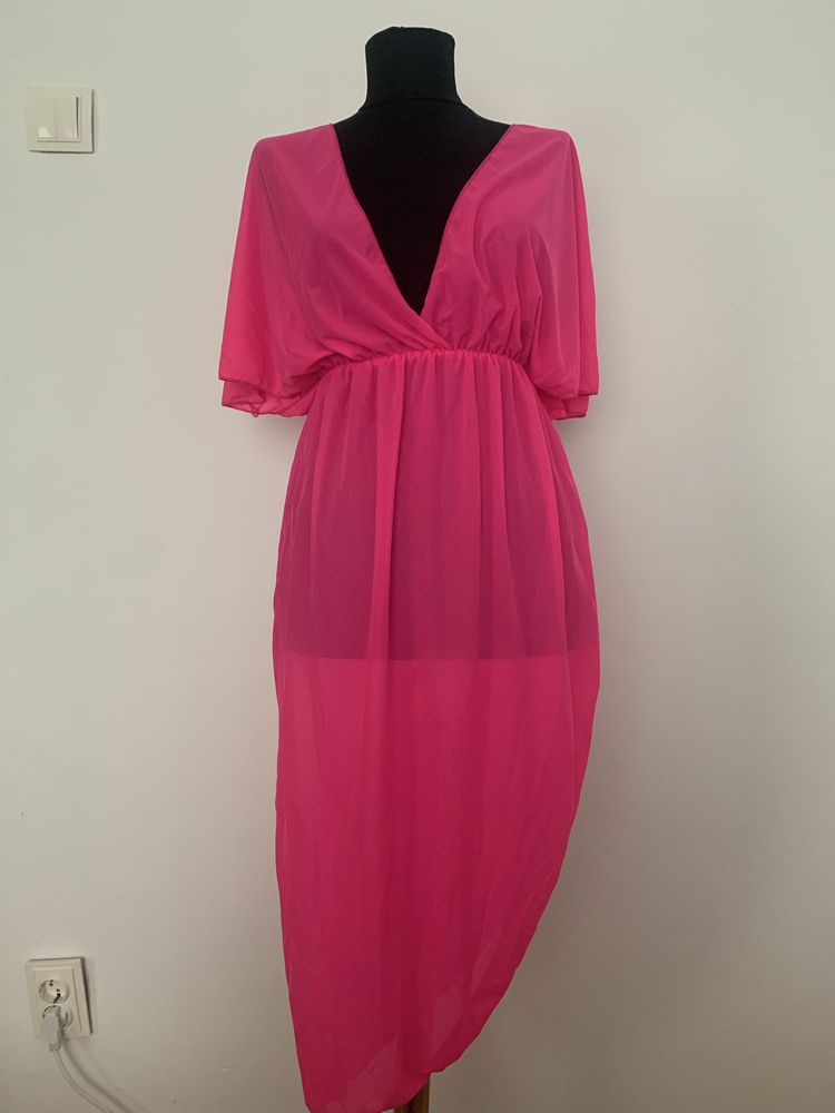 Rochie de plaja roz