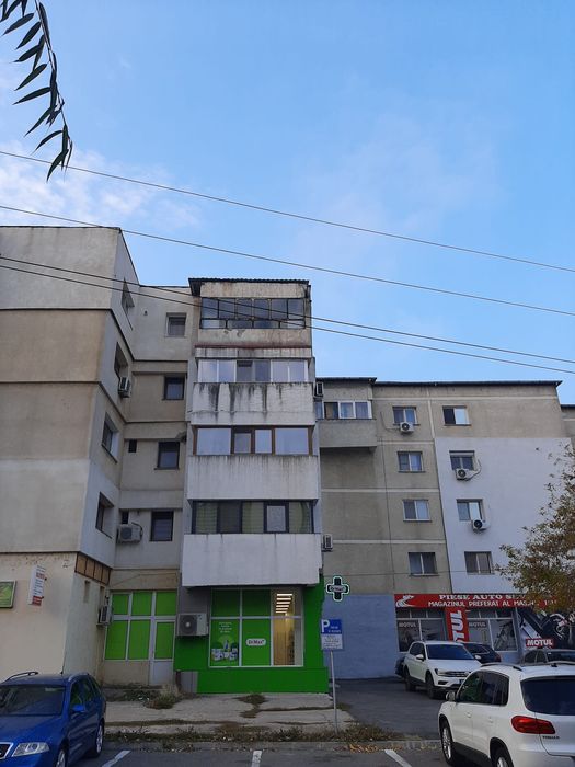 Vand Apartament  2 camera