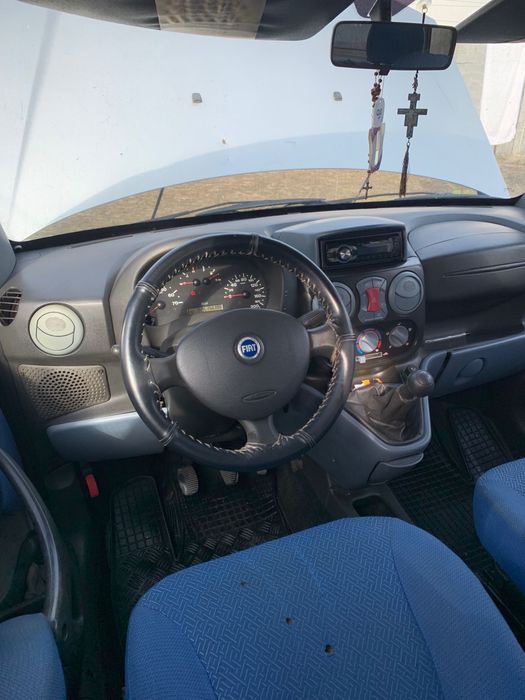 Vand Fiat Doblo doar cu fiscal