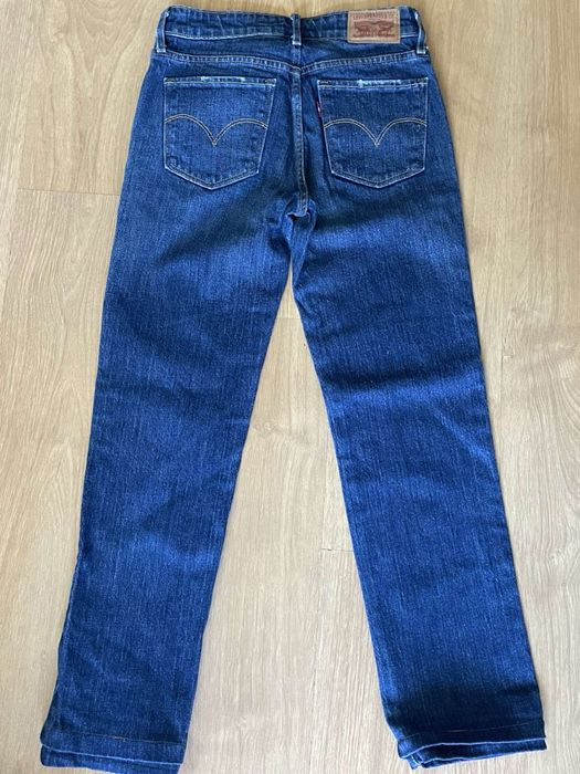 Дънки Levi Strauss & Co.