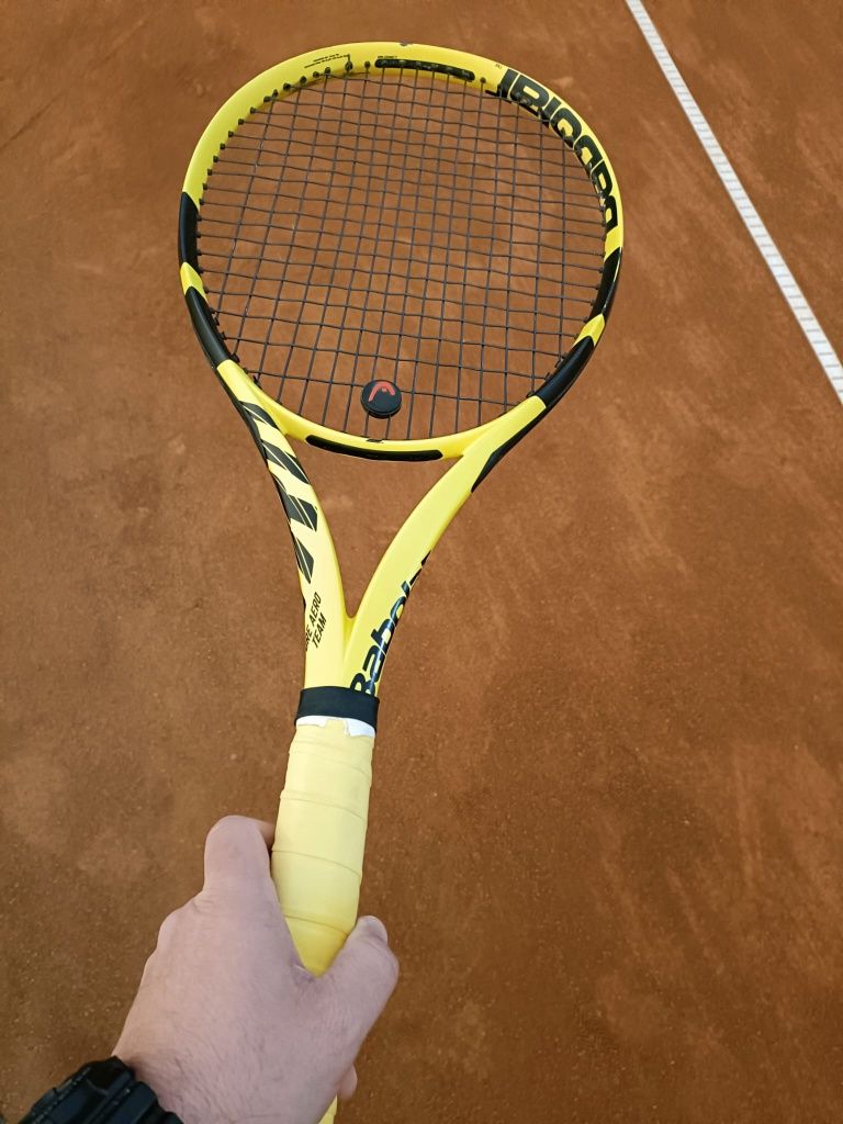 Racheta tenis Babolat și Yonnex