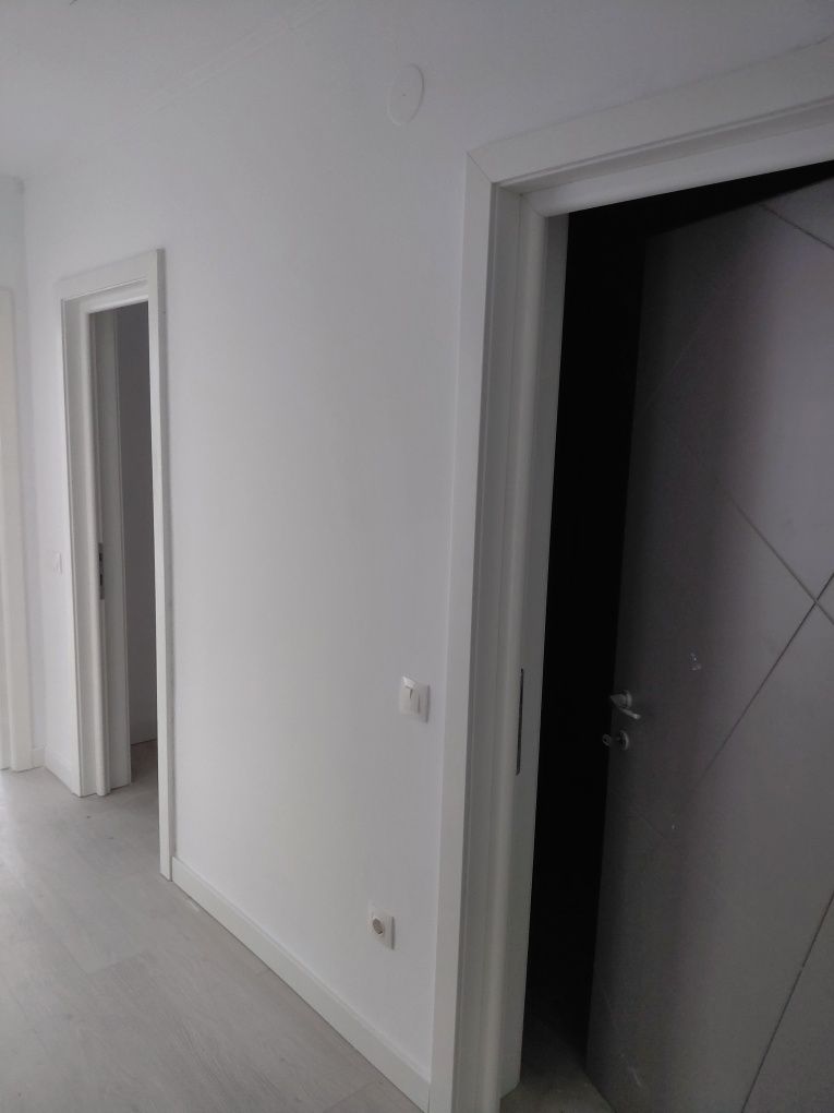 Vând apartament White Tower Ploiești