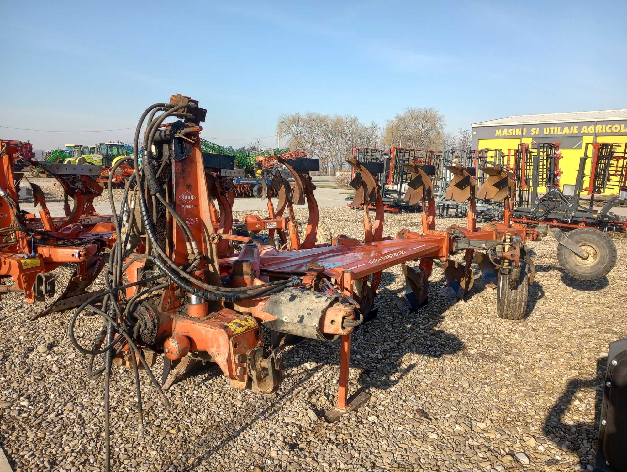 Plug Kuhn Huard VM180 6 brazde