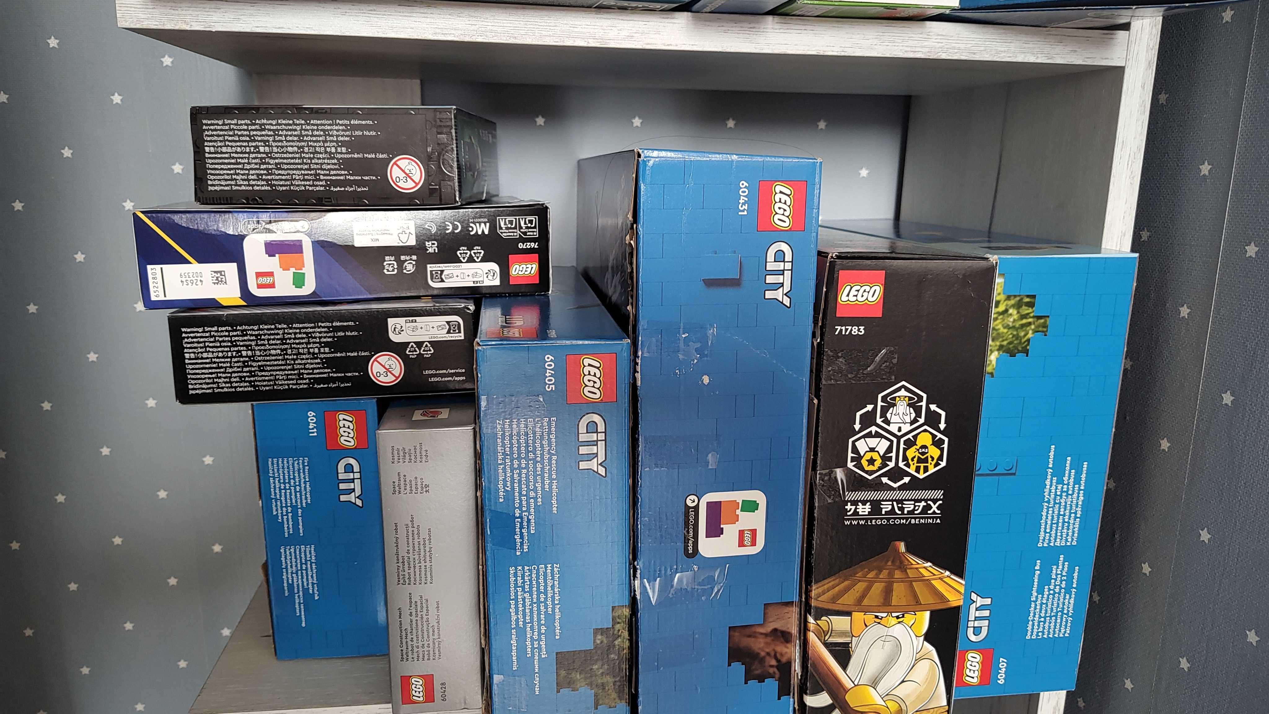 Lego сглобени с кутии и инструкции на 50%