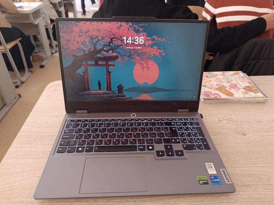 Lenova LOQ 15 7/24