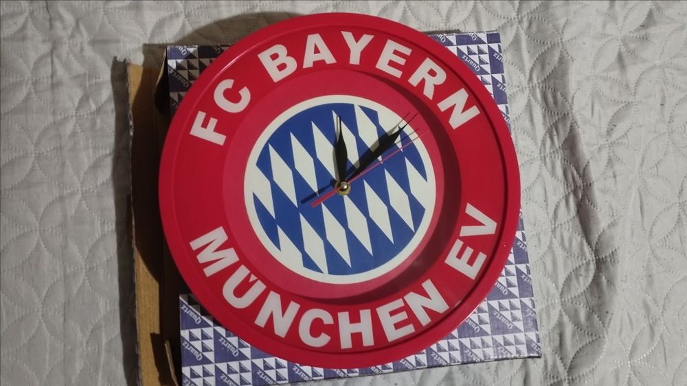 Часовници Байерн, Интер, Арсенал