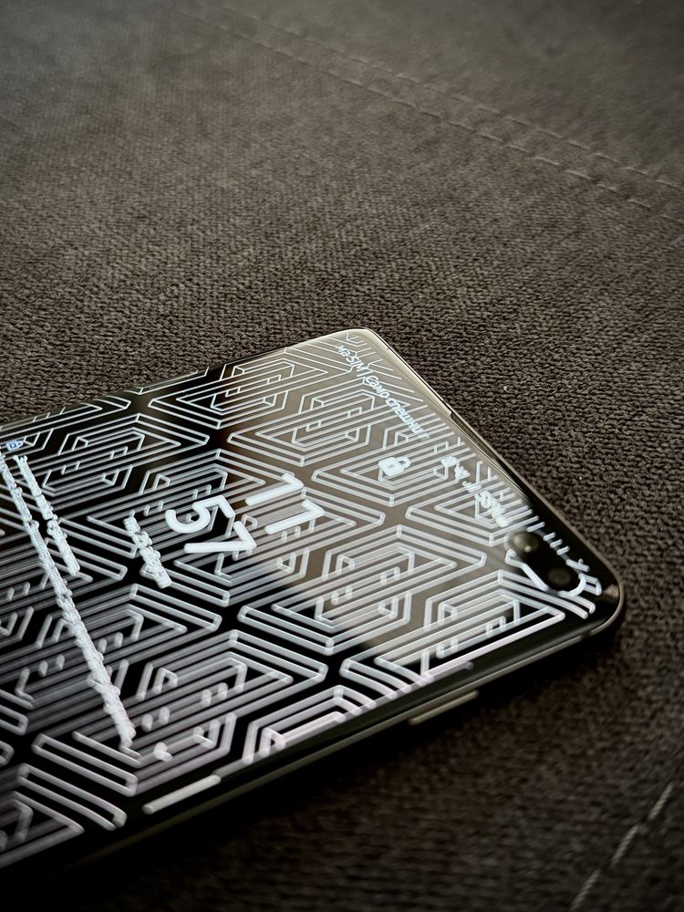 Samsung  Galaxy S10 +