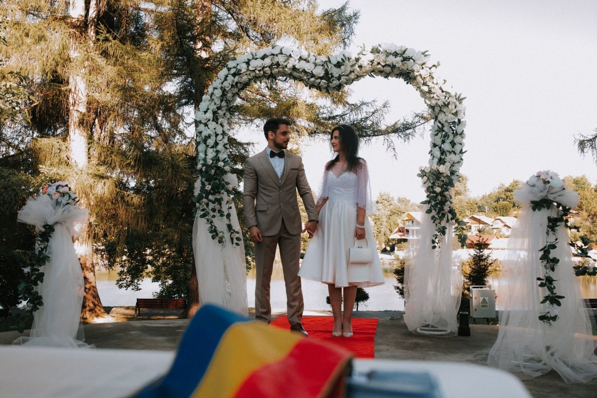 Rochie midi albă de cununie Lariette - Stare impecabilă