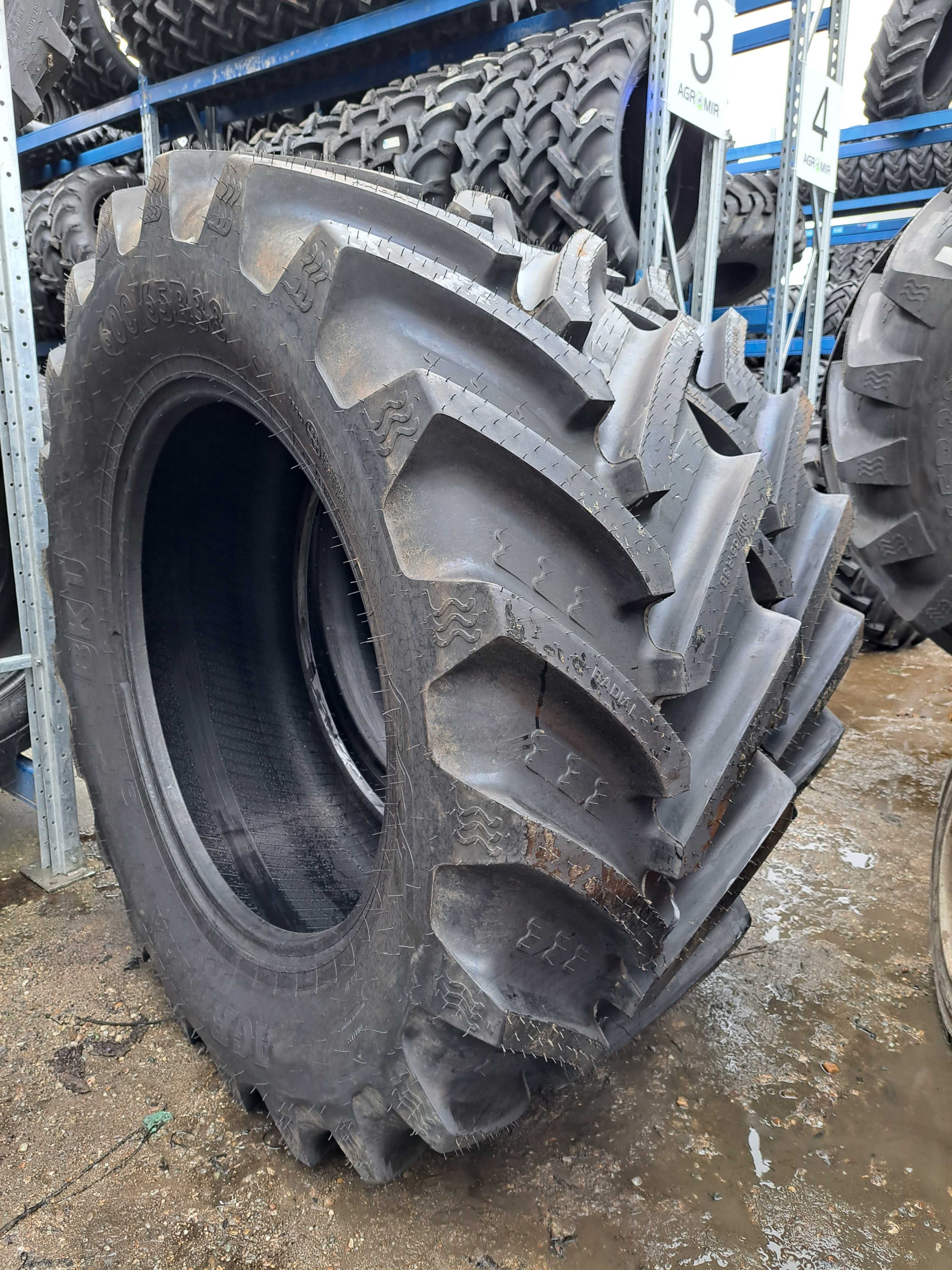 Cauciucuri radiale pentru TRACTOR 600/65R38 BKT AGRIMAX anvelope noi