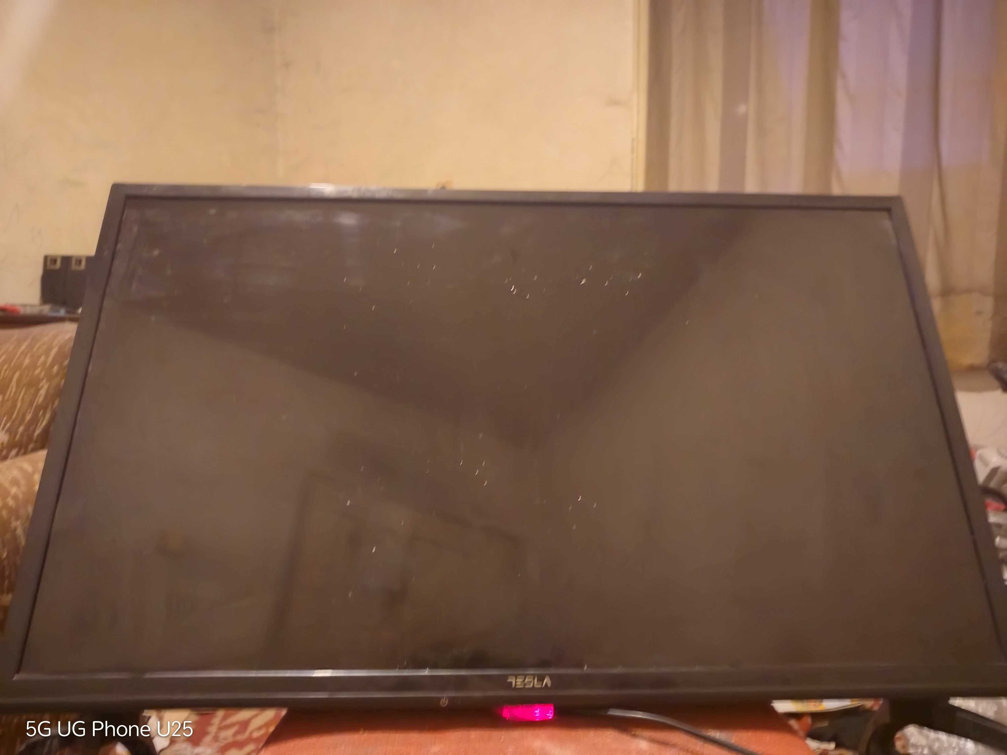 Lcd Tesla работещ с вчупен lcd