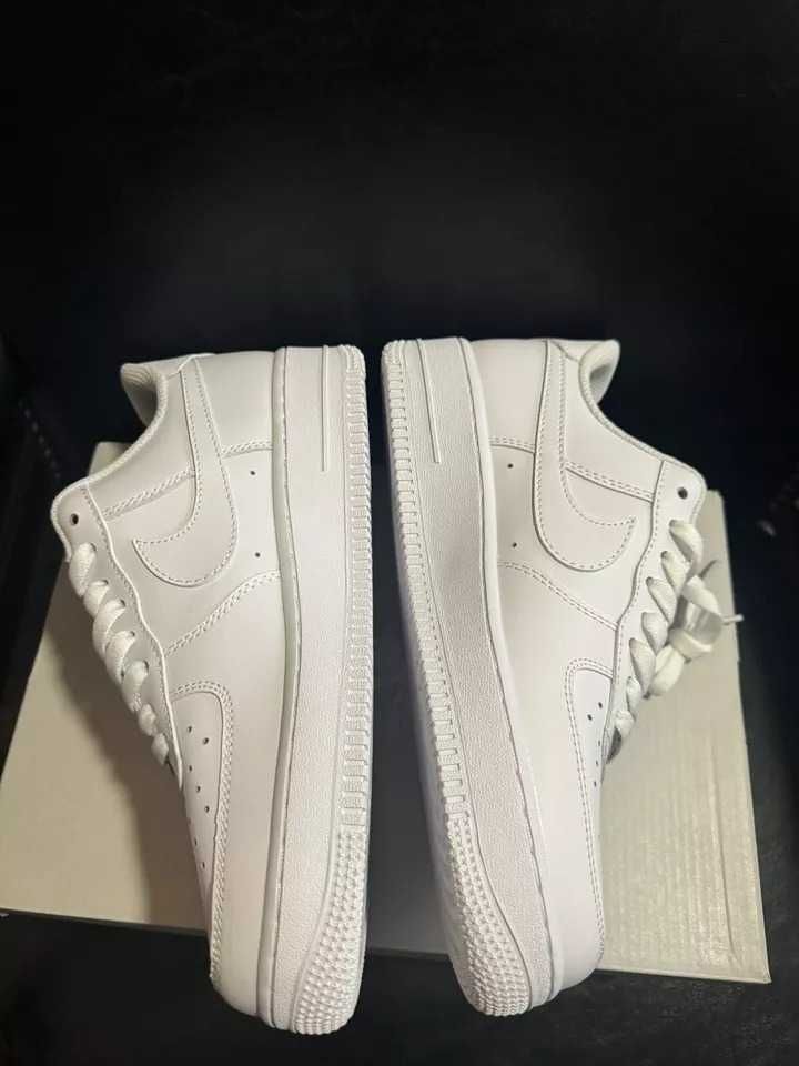 POPULAR Nike Air Force 1 07' Triple White (36-47 номер)