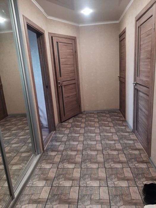 Продам трех комнатную квартиру в районе 45