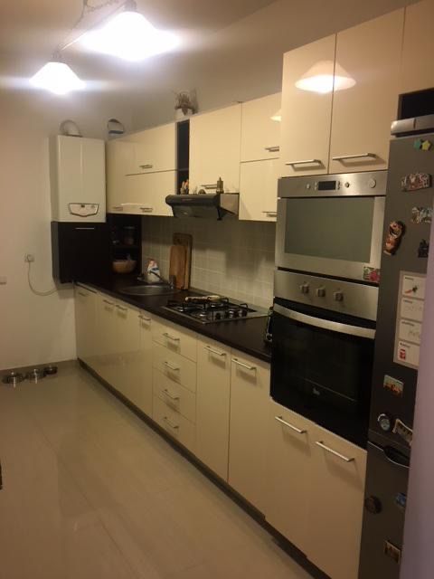 Inchiriez apartament Prel Ghencea,2 camere, Complex Avangarde