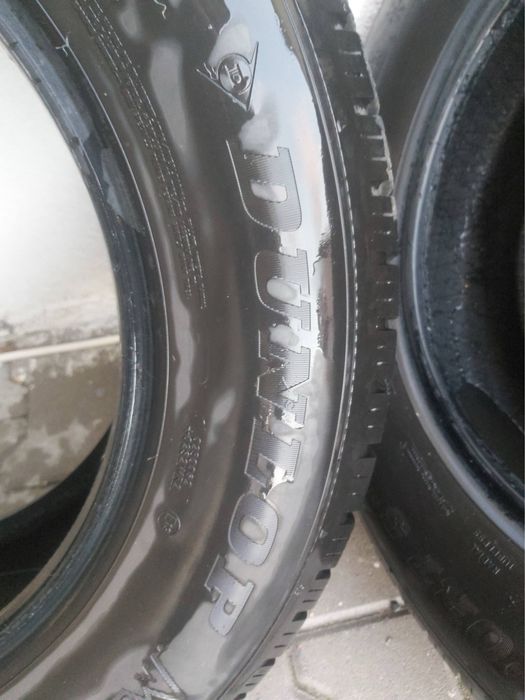 Anvelope iarna Dunlop 235/65/R17
