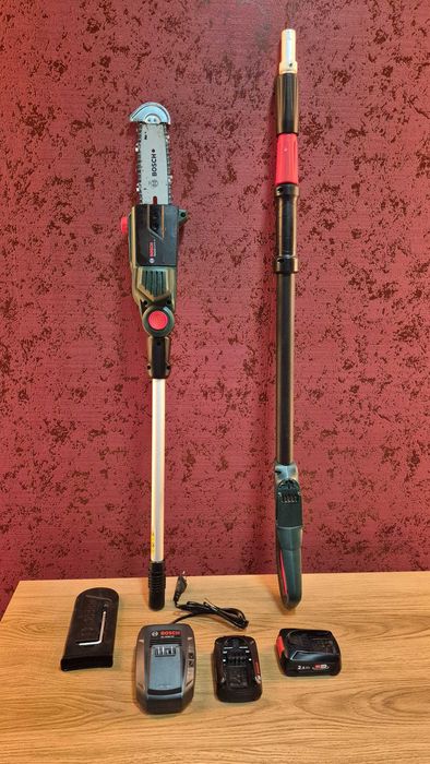 Fierastrau telescopic crengi, acumulator Bosch Universal ChainPole 18