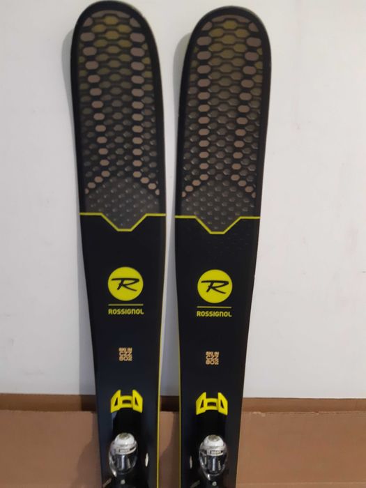 Schiuri 156 cm freeride ROSSIGNOL Soul 7 HD ca noi