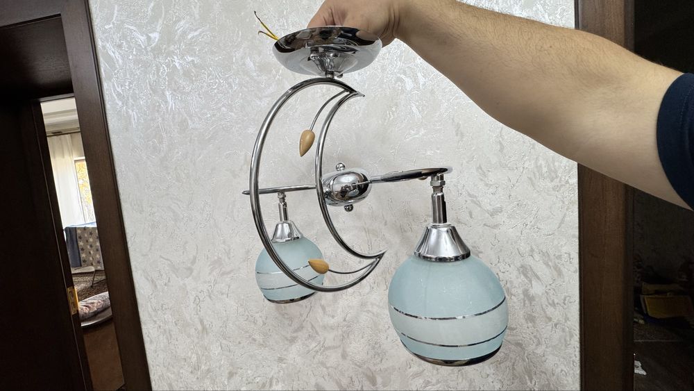 Люстра бу в отличном состоянии