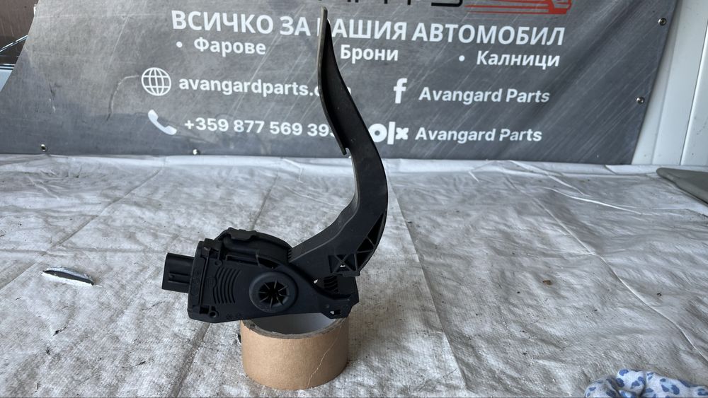 Педал за газ Audi A4 B8