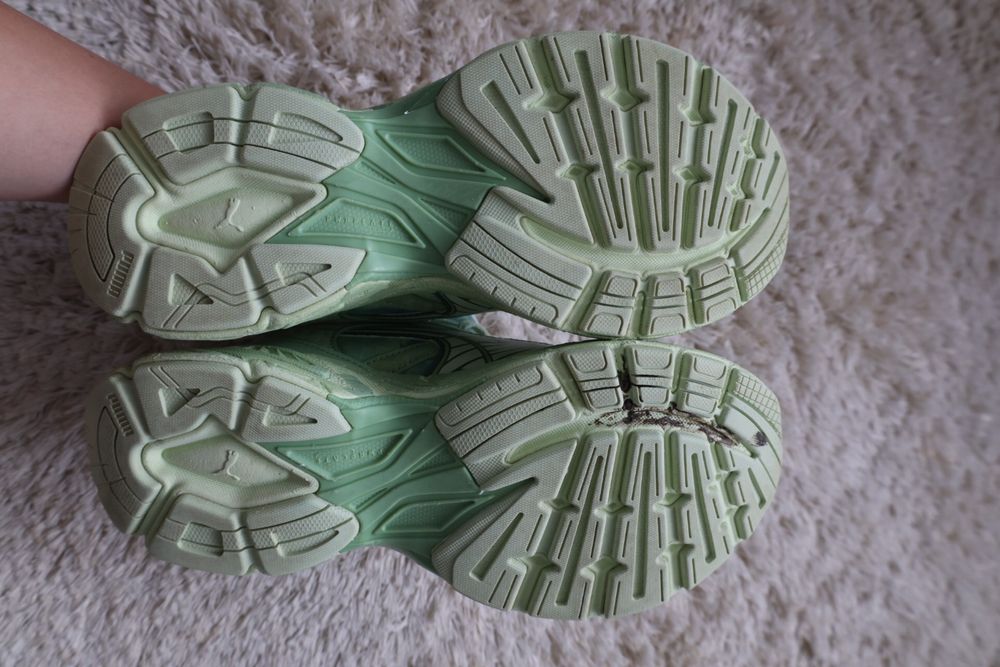 Puma(nike,adidas)