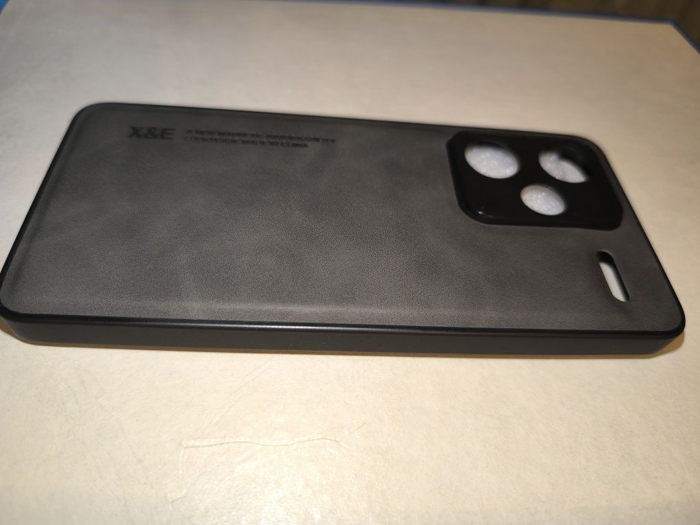 Husa pentru Xiaomi Redmi Note 13 Pro+, Neagra