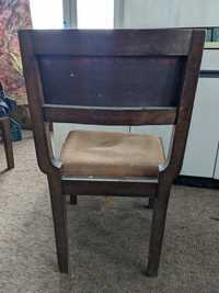 Старинен, антикварен стол