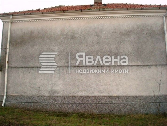Продава се Къща в с. Маломир, Област Ямбол - 190 кв.м за 58 €/кв.м - Снимка #6