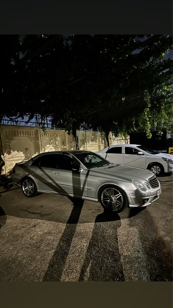 Mercedes benz w211 avangard srochnaga !!